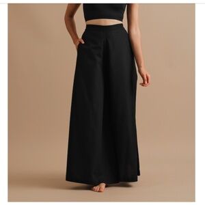 Turn Black Flow Love, Flow Love Pants
